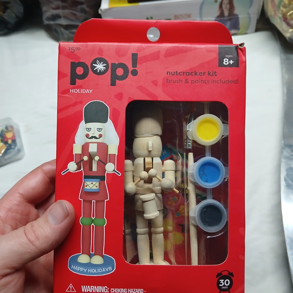 pop Holiday Nutcracker Kit - Red and Natural